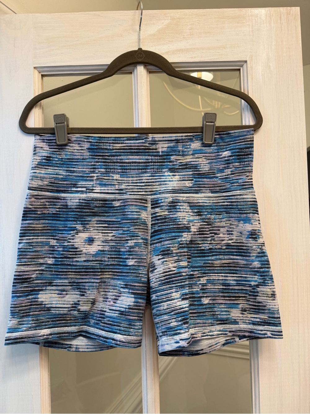 lululemon athletica Blue Multi-Patterned Women's Bike Shorts